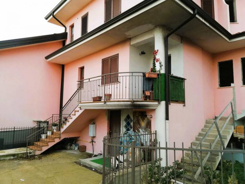 appartamento in vendita a San Vincenzo La Costa