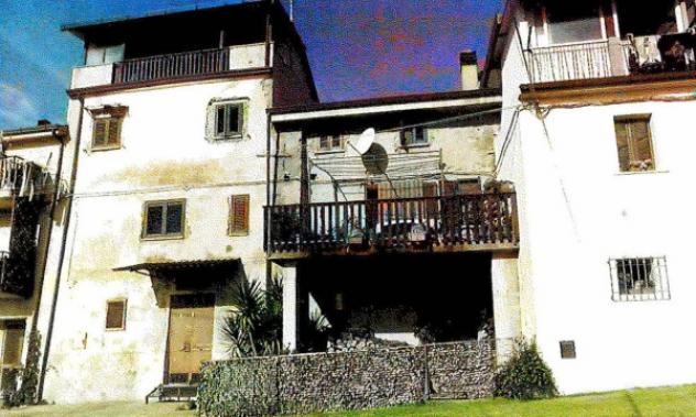 locale di sgombero in vendita a San Vincenzo La Costa in zona San Sisto