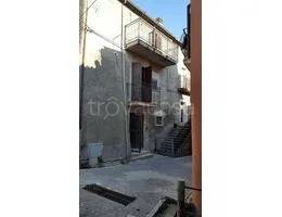 casa indipendente in vendita a San Vincenzo La Costa