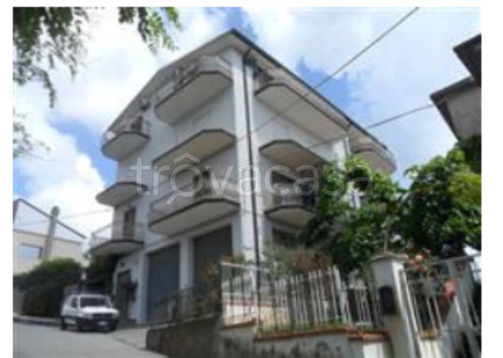 appartamento in vendita a Saracena