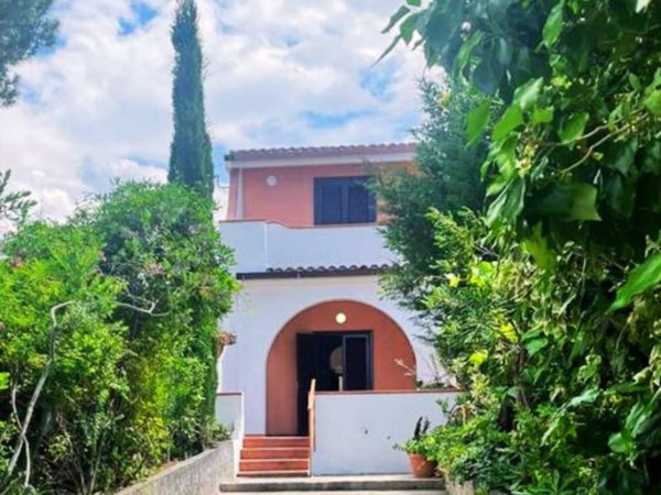 casa indipendente in vendita a Scalea