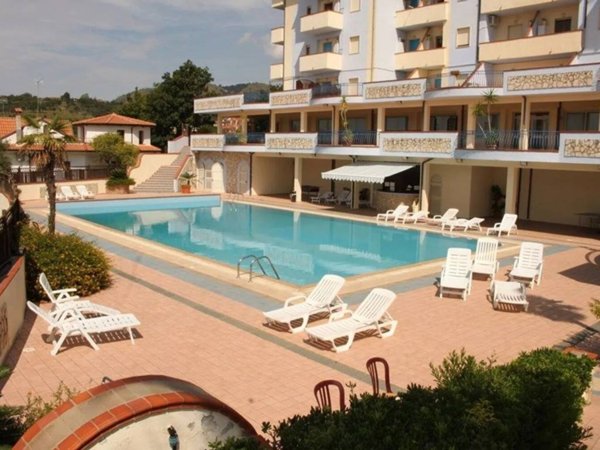 appartamento in vendita a Scalea