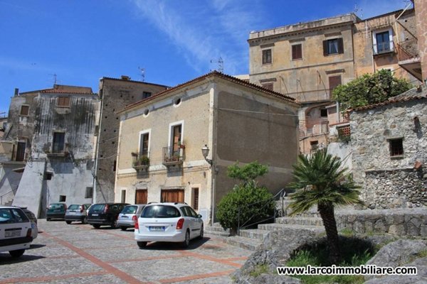 appartamento in vendita a Scalea