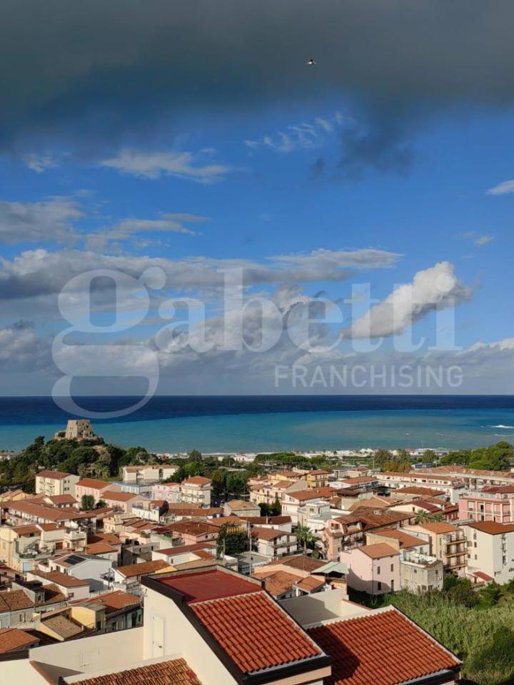 appartamento in vendita a Scalea