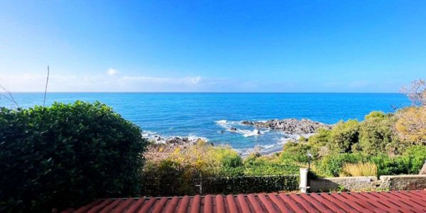 casa indipendente in vendita a Scalea