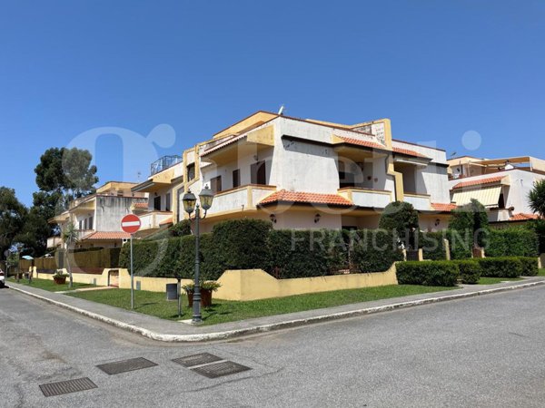appartamento in vendita a Scalea