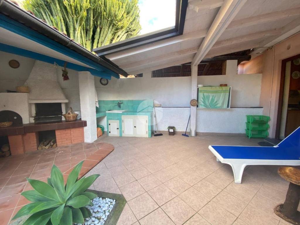 casa indipendente in vendita a Scalea
