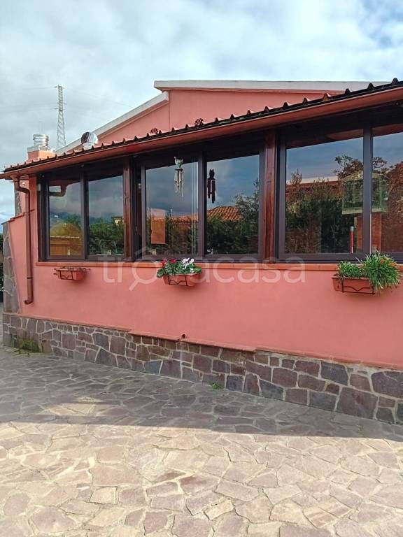 casa indipendente in vendita a Scalea