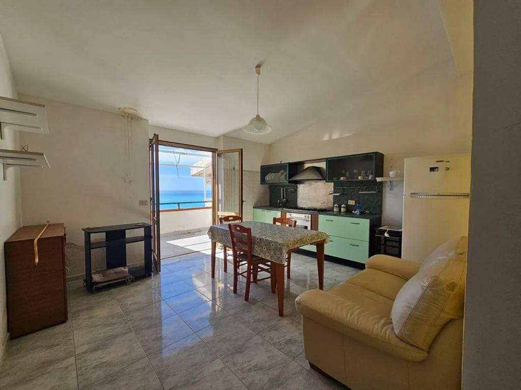appartamento in vendita a Scalea