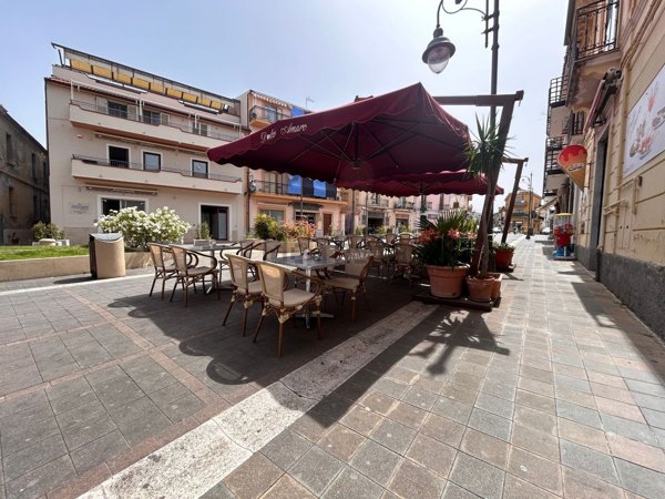 negozio in vendita a Scalea