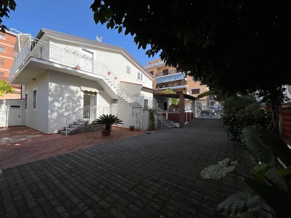 appartamento in vendita a Scalea