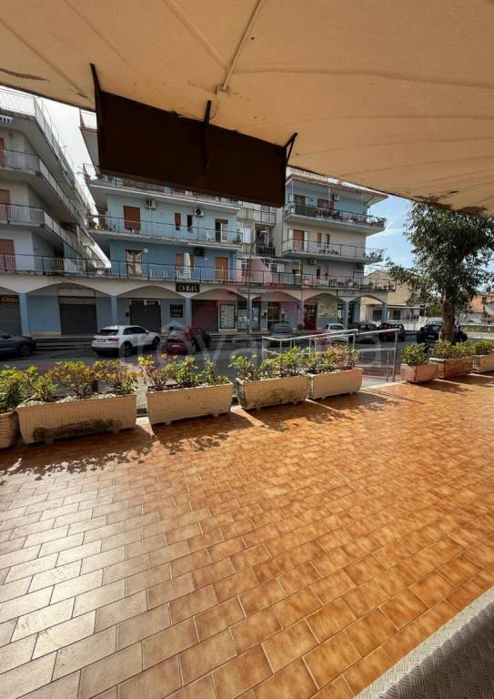 negozio in vendita a Scalea
