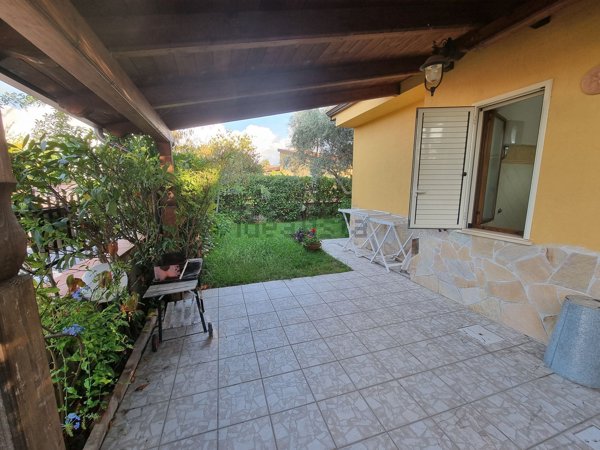 casa indipendente in vendita a Scalea