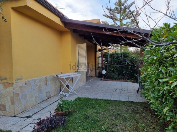 casa indipendente in vendita a Scalea