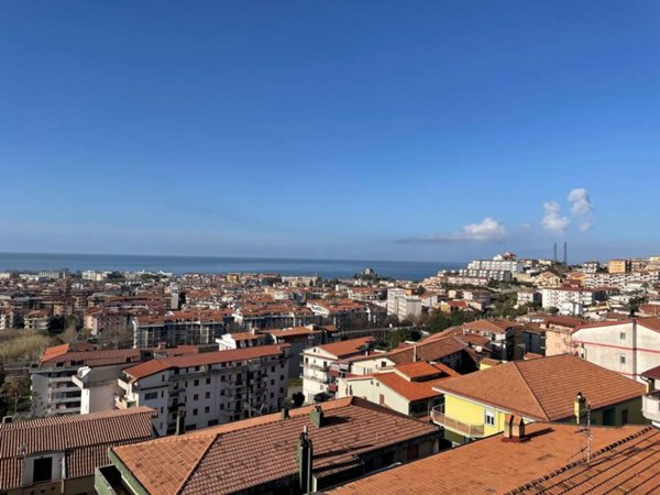 appartamento in vendita a Scalea