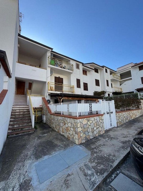 appartamento in vendita a Scalea