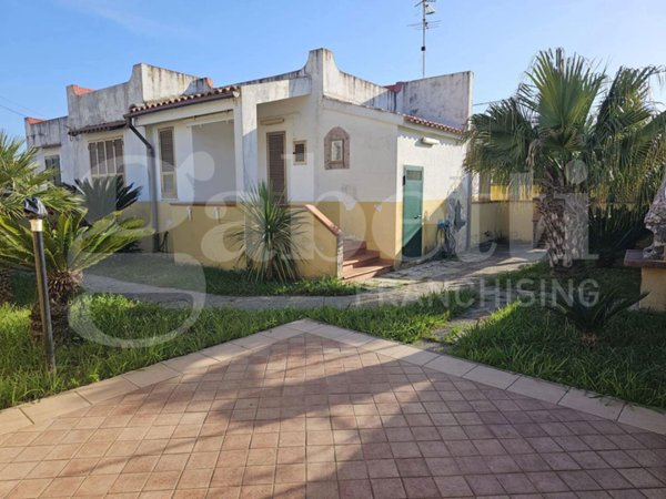 casa indipendente in vendita a Scalea