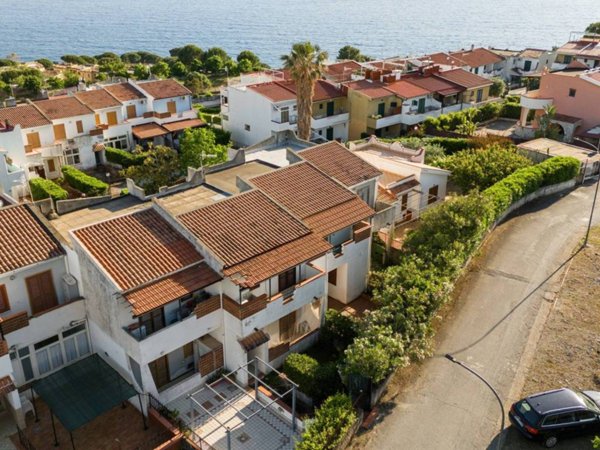 casa indipendente in vendita a Scalea
