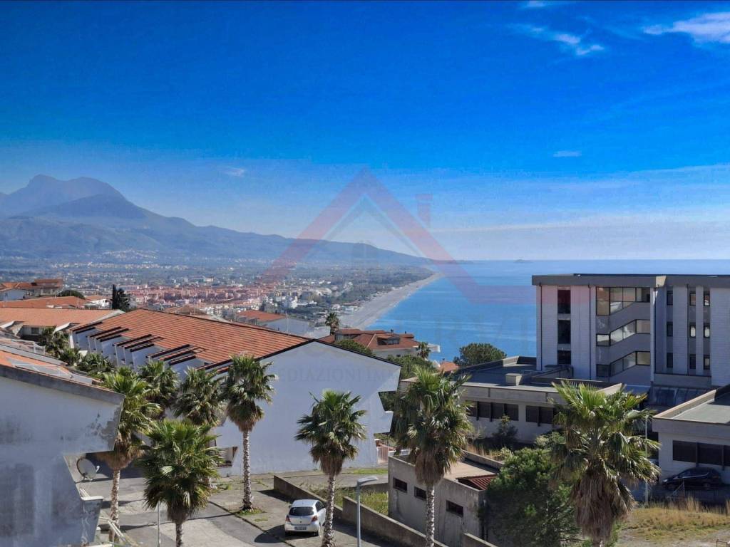 appartamento in vendita a Scalea