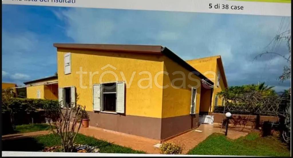 casa indipendente in vendita a Scalea
