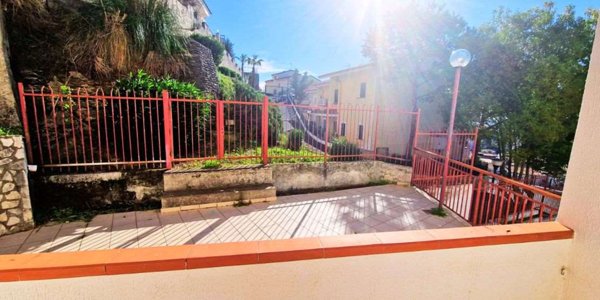 appartamento in vendita a Scalea