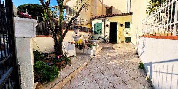 appartamento in vendita a Scalea