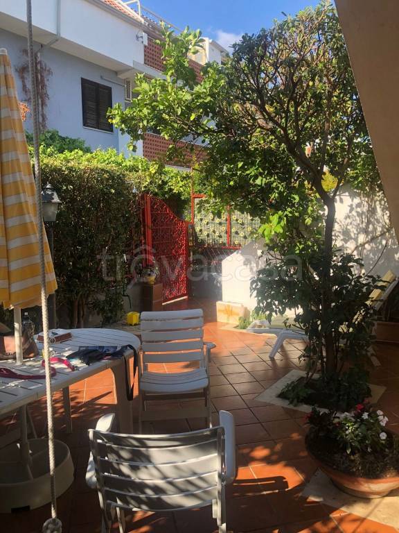 casa indipendente in vendita a Scalea