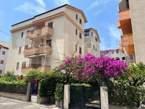 appartamento in vendita a Scalea