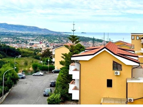 appartamento in vendita a Scalea