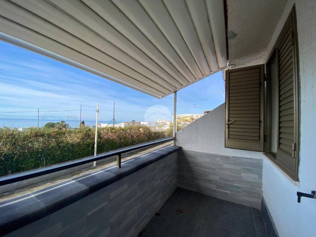 appartamento in vendita a Scalea