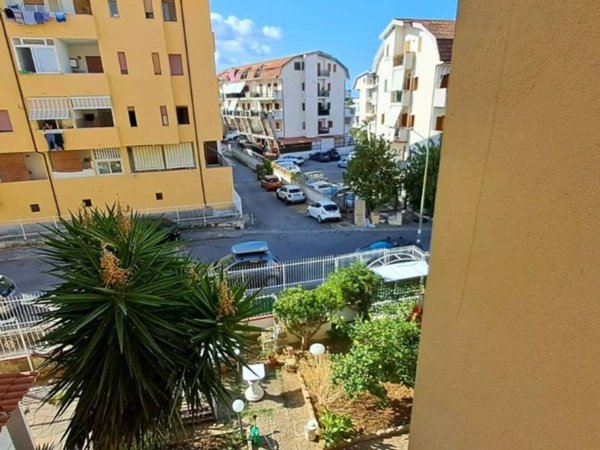 appartamento in vendita a Scalea
