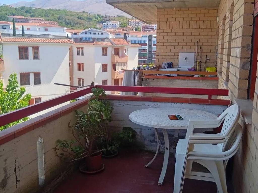 appartamento in vendita a Scalea