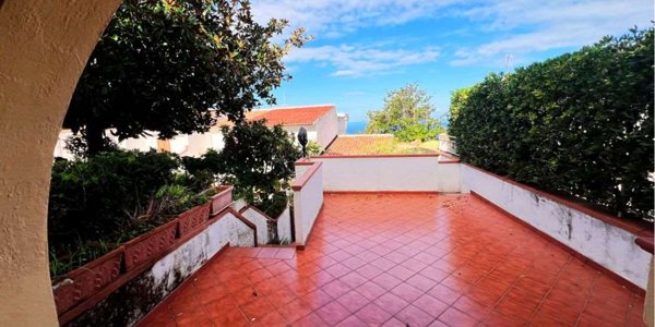 casa indipendente in vendita a Scalea