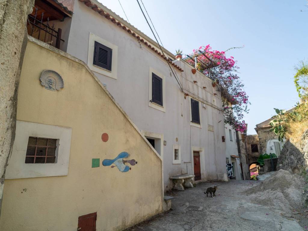 appartamento in vendita a Scalea