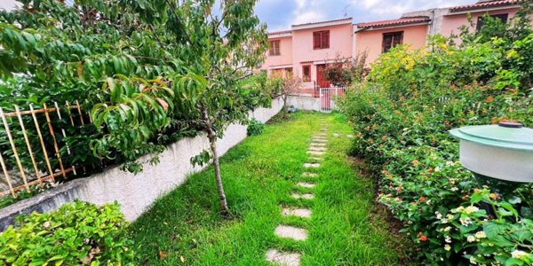 casa indipendente in vendita a Scalea