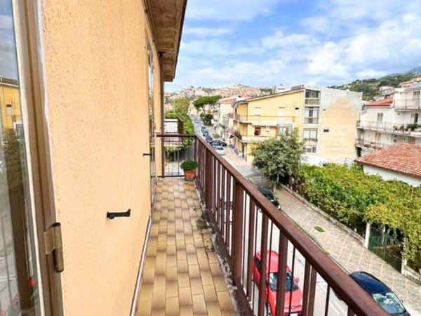 appartamento in vendita a Scalea
