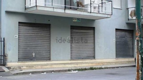 locale commerciale in vendita a Scalea