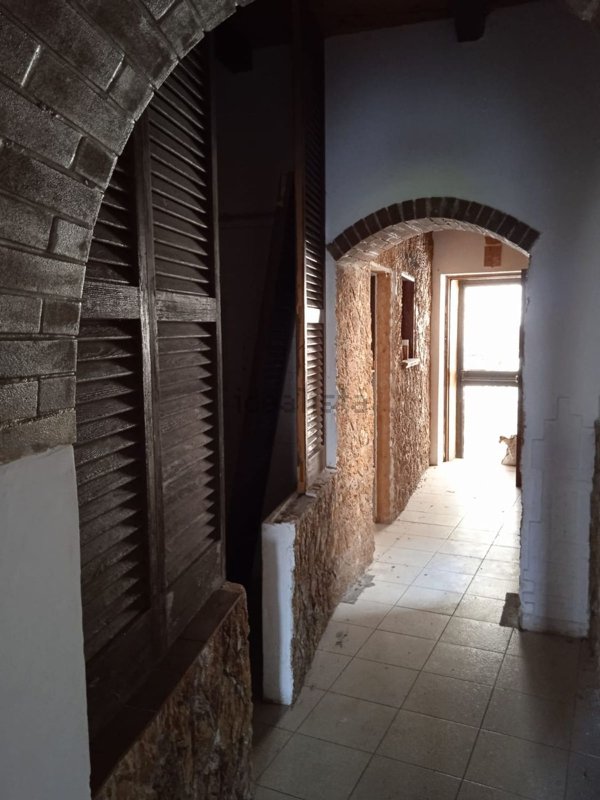 trivano in vendita a Scalea