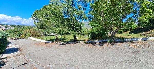 casa indipendente in vendita a Scalea