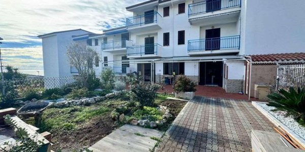 appartamento in vendita a Scalea