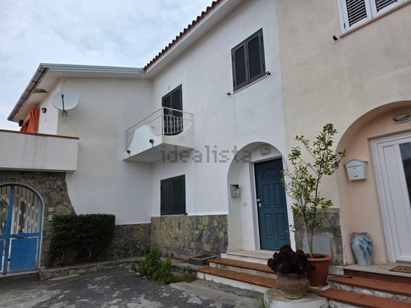 casa indipendente in vendita a Scalea