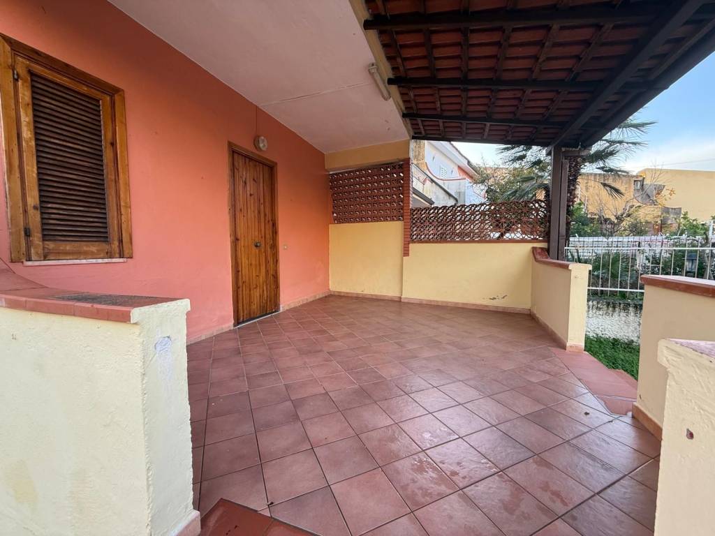 casa indipendente in vendita a Scalea