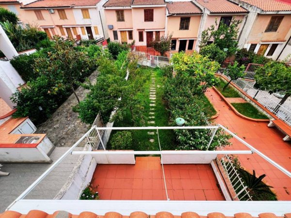 casa indipendente in vendita a Scalea