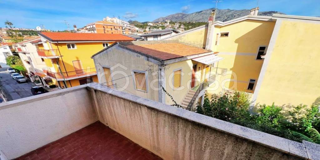 appartamento in vendita a Scalea