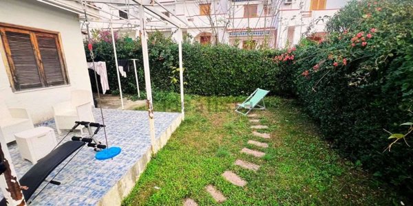 casa indipendente in vendita a Scalea