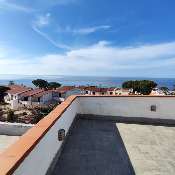 appartamento in vendita a Scalea