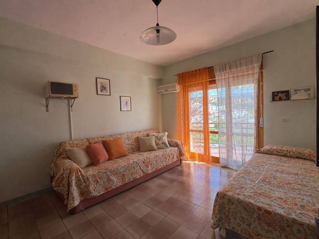 appartamento in vendita a Scalea