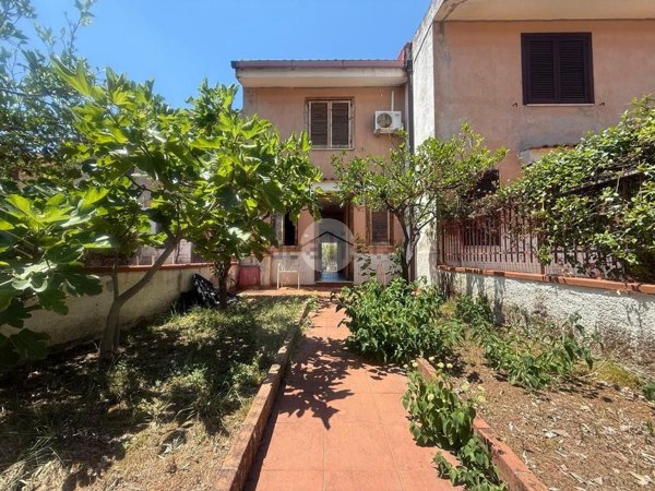 casa indipendente in vendita a Scalea