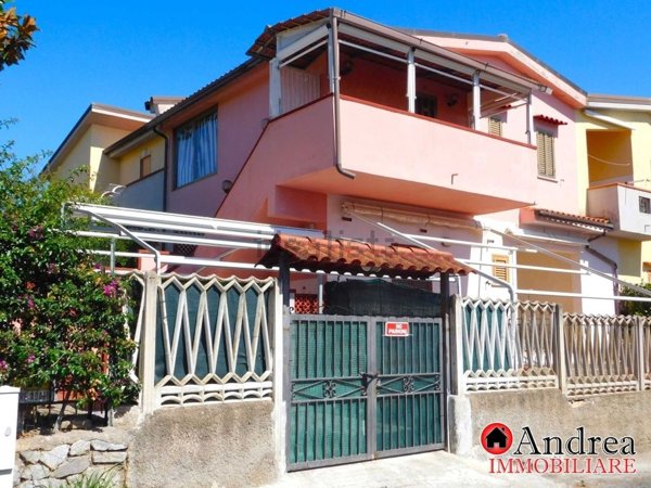 casa indipendente in vendita a Scalea