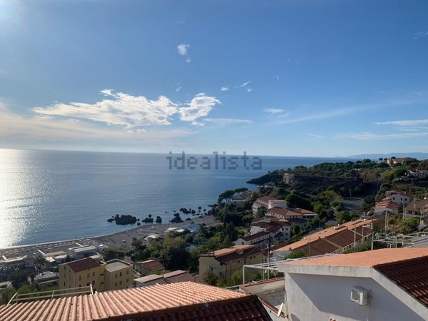 casa indipendente in vendita a Scalea